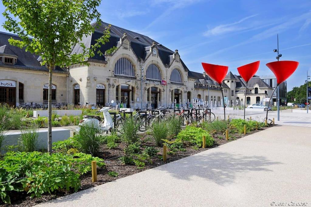 Le Royal Billy Apartment Dreux Exterior photo