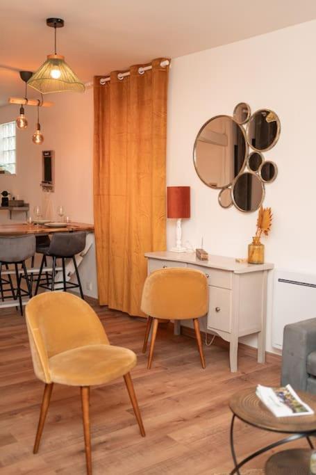 Le Royal Billy Apartment Dreux Exterior photo